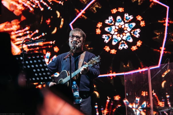 Шевчук призвал россиян, эмигрировавших в США, вернуться на родину: 