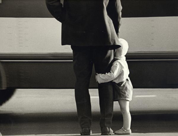 Кроха сын пришёл к отцу