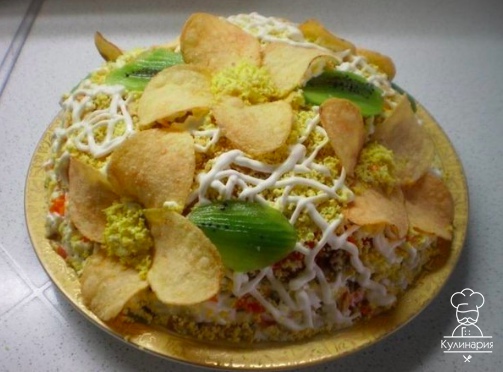 Слоеный салат «Орхидея»