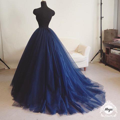 Есть любительницы этого цвета