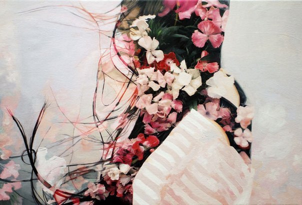 Пакайла Биен (Pakayla Biehn) имеет тяжелую форму косоглазия, при которой каждый глаз видит свою, особую картинку, которые наслаиваясь друг на друга, дают ей иное видение, чем большинству людей.