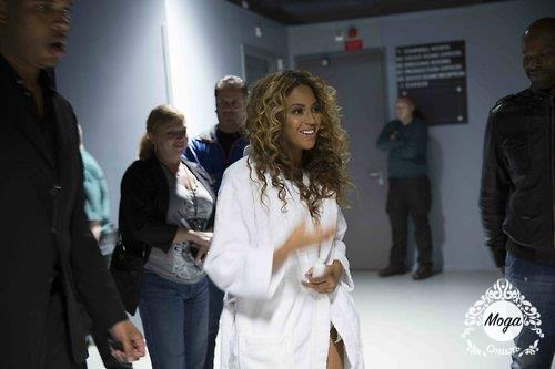 Сильные падают - но поднимаются, проигрывают - но не сдаются, сражают и побеждают.А слабые не способны даже поставить себе цель.