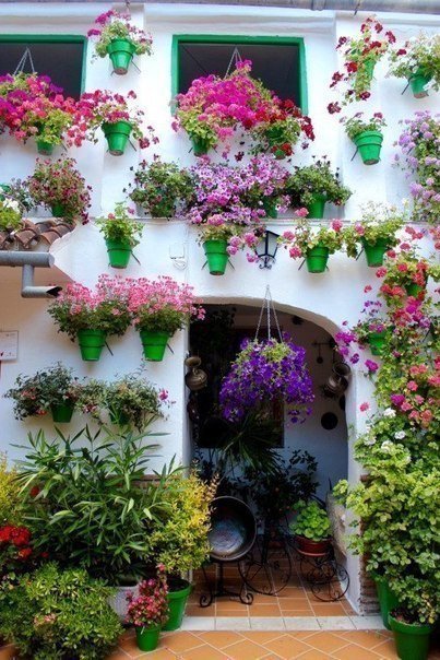 Цветущие улочки Испании