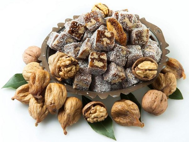 Греки - очень гостеприимный народ. 