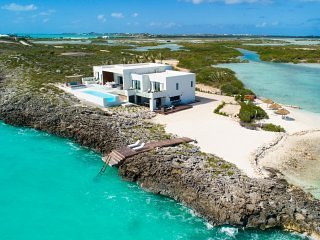 Tip of the Tail Villa, Long Bay Hills, 550, Turtle Tail Dr, TKCA 1ZZ, Turks & Caicos Islands