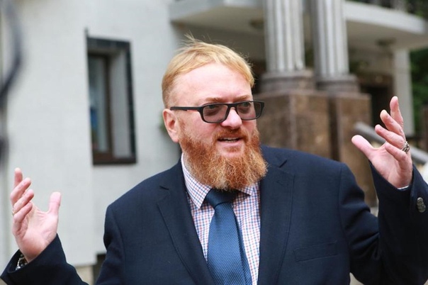  Депутат Милонов назвал творчество Шнура 