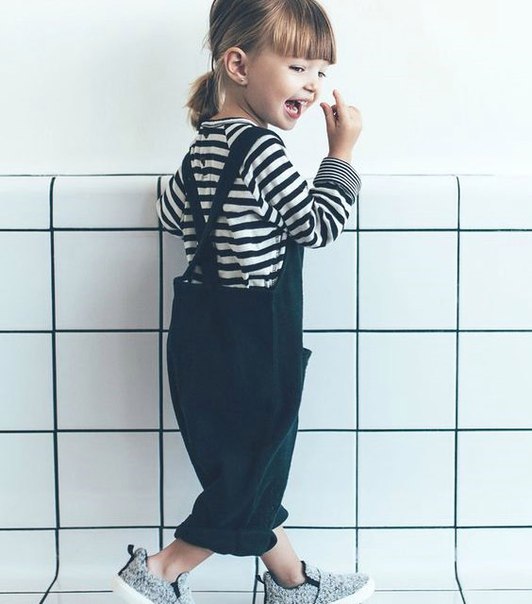 Такая стильная малышка &