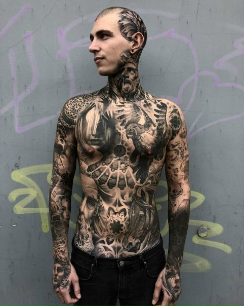 Зачетно приоделся 