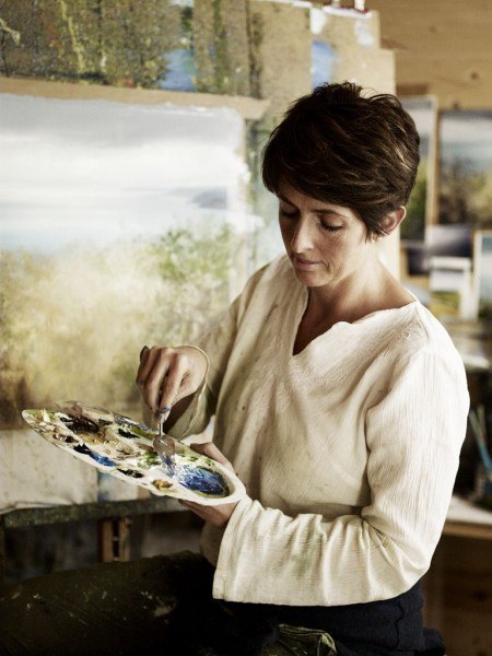 Всегда очень интересно разглядывать мастерские творческих людей, но не менее интересно наблюдать и за самим процессом – как человек творит, создает нечто новое и удивительное. В такие моменты вдохновляет все, а главное – руки и лицо художника… Всегда очень интересно разглядывать мастерские творческих людей, но не менее интересно наблюдать и за самим процессом – как человек творит, создает нечто новое и удивительное. В такие моменты вдохновляет все, а главное – руки и лицо художника…