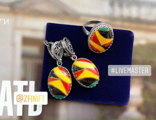 Комплект в наличии Ручная работа 