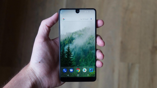 Новую версию Essential Phone ожидают значительные изменения