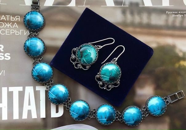 Комплект в наличии. Финифть. Ручная работа