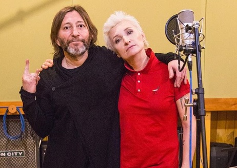 «Би-2» и «Ночные Снайперы» зазвучали на переменах в школах:  