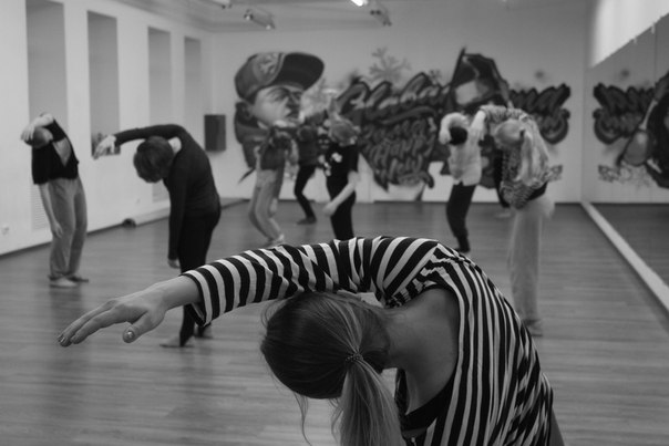  студия MILLENIUM объявляет набор в группу по CONTEMPORARY