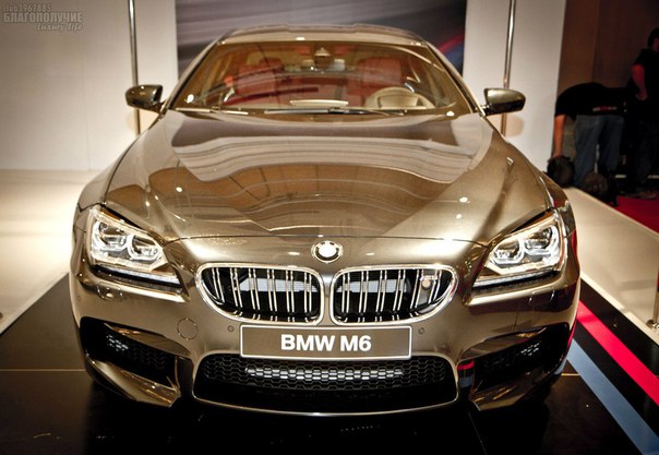 BMW M6 или Lexus LF-CC