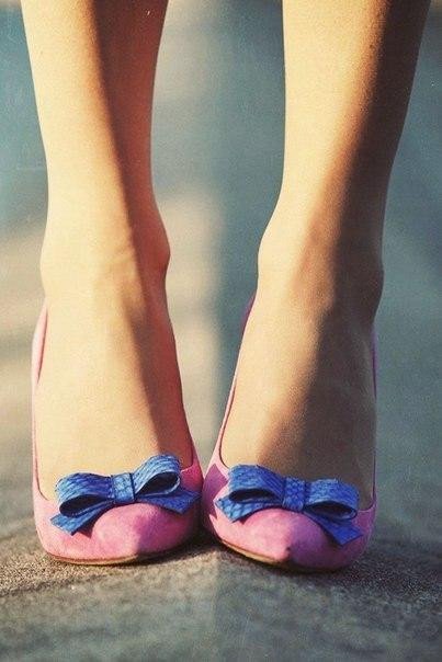 Не стоит выглядеть так, что бы оглядывались все. Стоит выглядеть так, чтобы оглядывались те, у кого есть вкус.