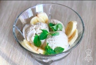 Сливочное банановое мороженое