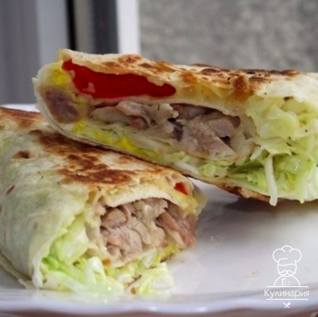 Лаваш с курицей и овощами 