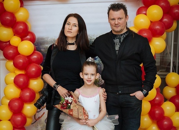 Праздники принято проводить в кругу семьи. 