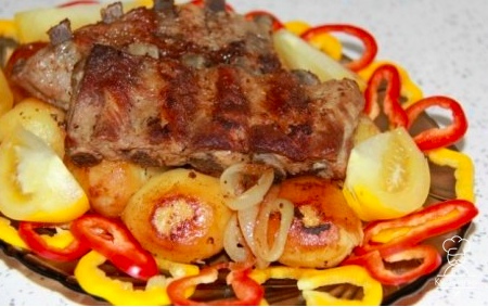 Картофель с ребрышками в мультиварке Картофель с ребрышками в мультиварке