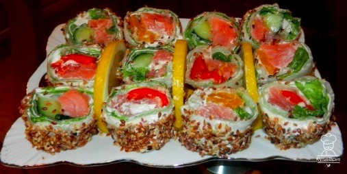 Рулеты с красной рыбой