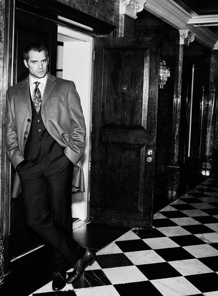 Генри Кэвилл (Henry Cavill) украсил страницы журнала Sharp