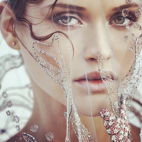 На каждую женщину с высокой самооценкой есть мужчина с высоким уровнем ответственности.