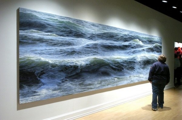 Американский художник, серфингист и путешественник Рэн Ортнер (Ran Ortner) рисует гиперреалистичные океанские просторы масляными красками.