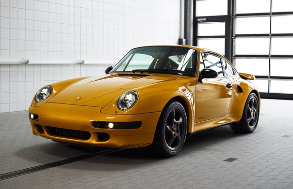 Porsche Classic Builds Classic 911 Using Genuine Parts