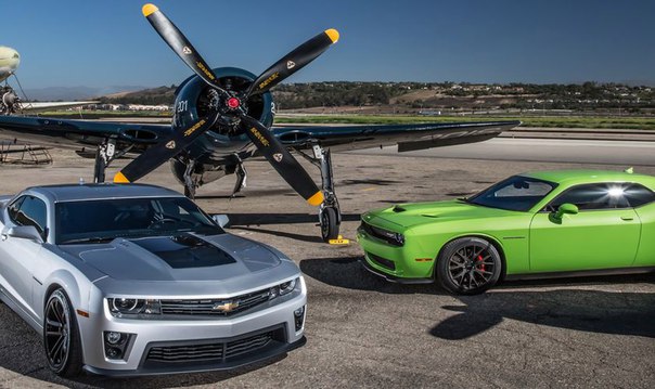 Chevrolet Camaro против Dodge Challenger SRT