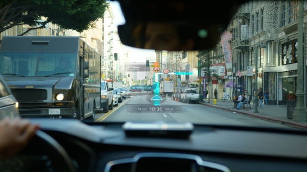 EyeDrive — новый голографический интерфейс для автомобиля